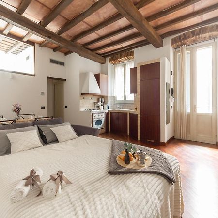 Charme Milan-300M Dal Duomo Appartement Buitenkant foto